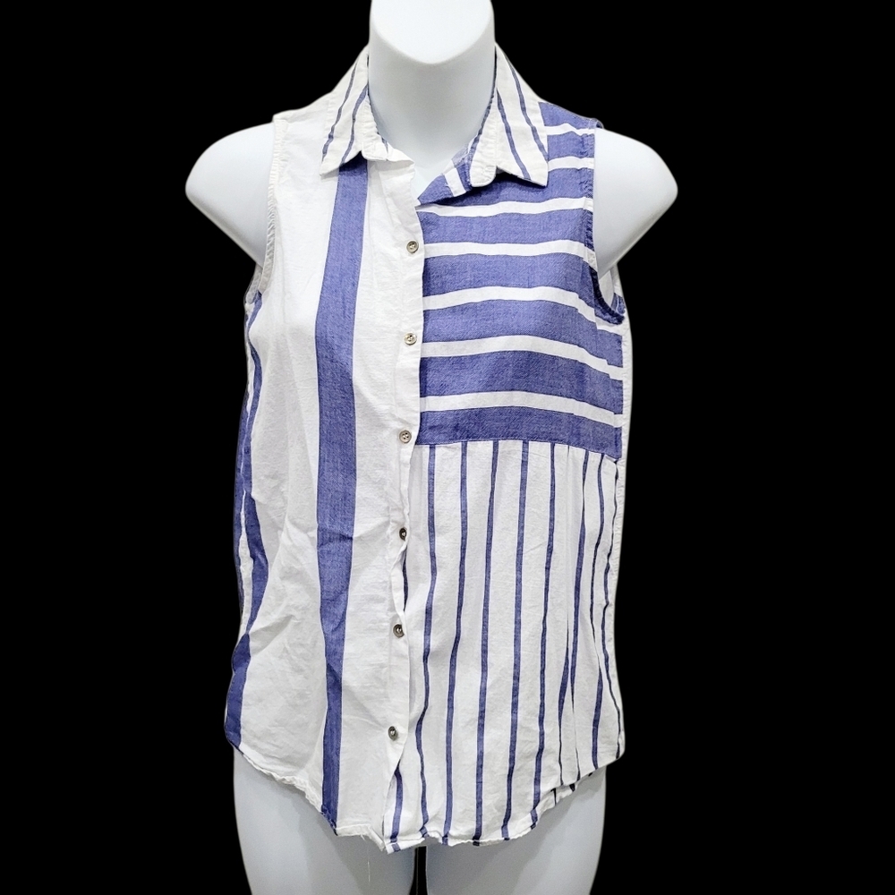 2/$20 Zara Blue & White Buttons Down Shirt Top Blouse Size: XS
